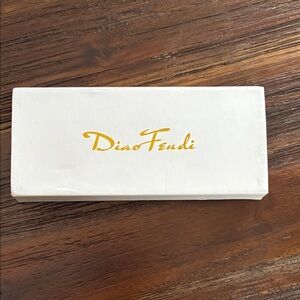 Diao Feudi White and Gold Box